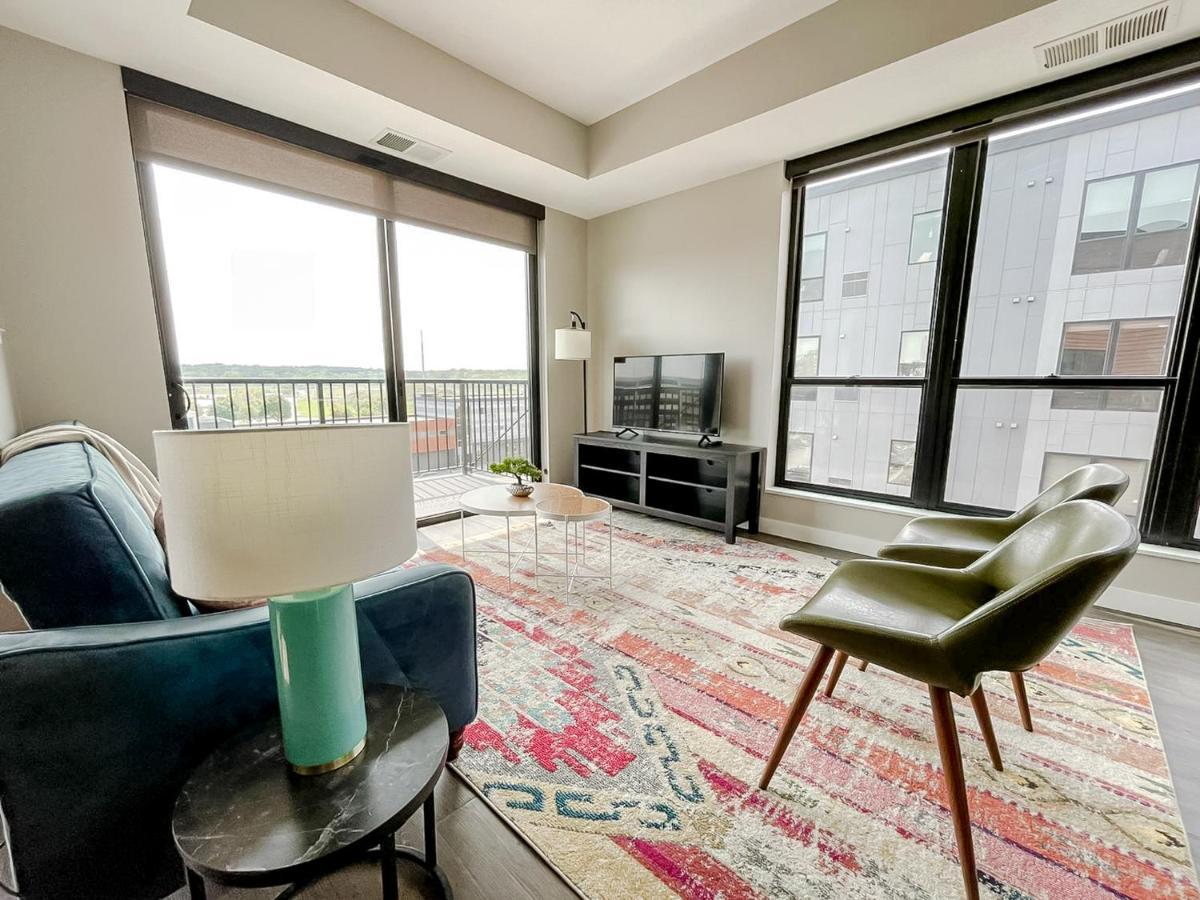 Sleepover Premier Downtown Des Moines Apartments Exterior photo